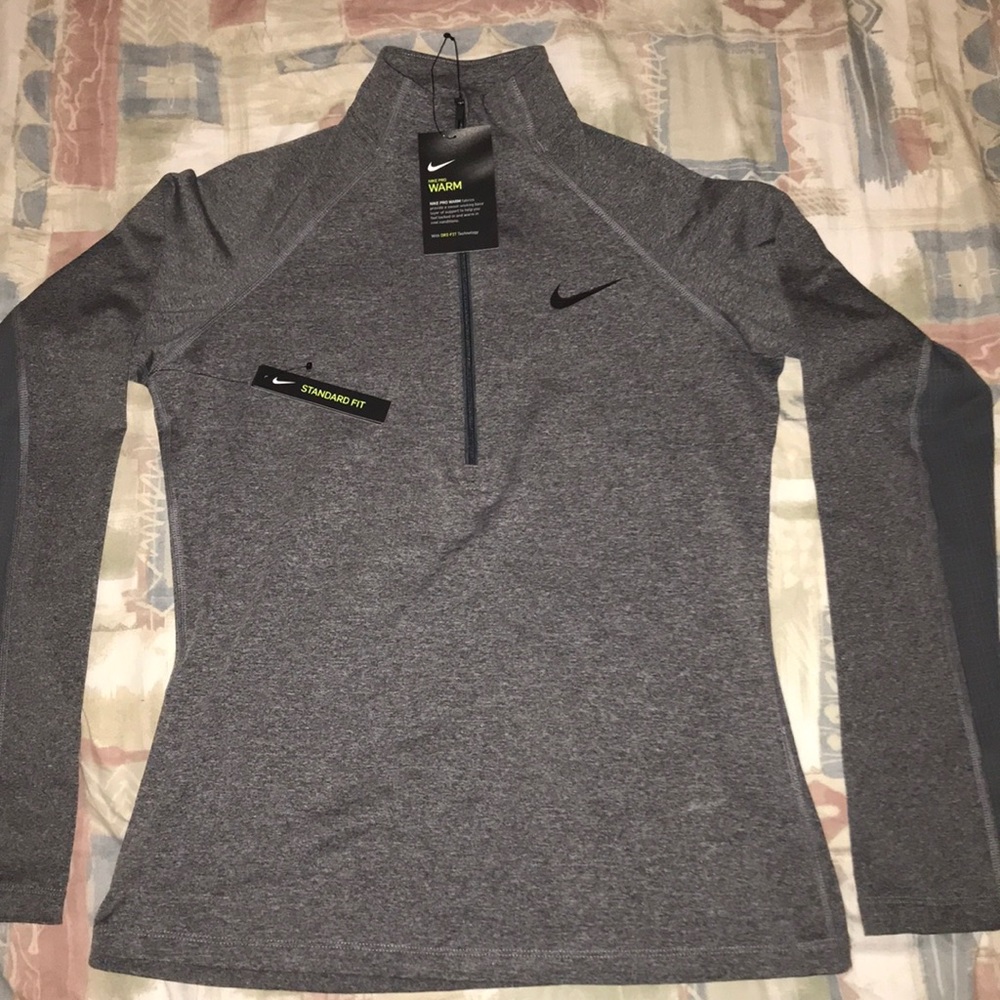 ‼️ SOLD‼️Nike Pro Warm Half Zip